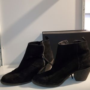 Forever 21 Black Booties